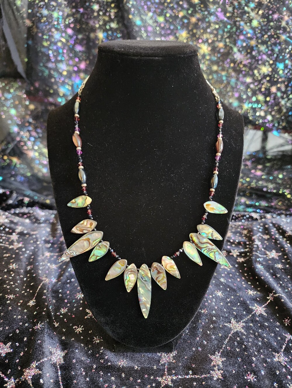 Abalone tear drop necklace (19 in)